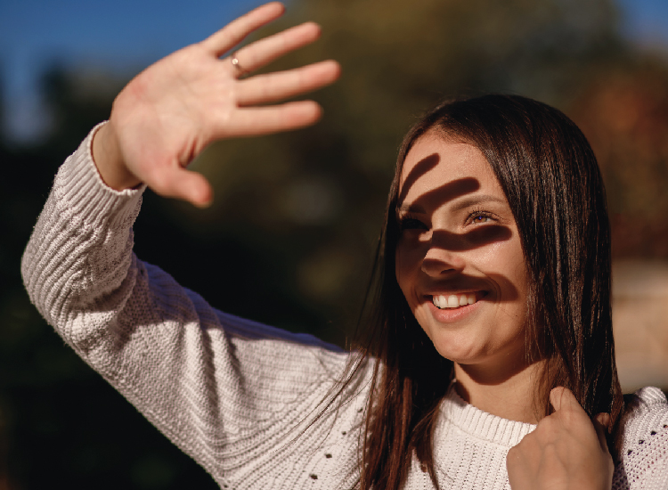 Protect eyes from sun rays